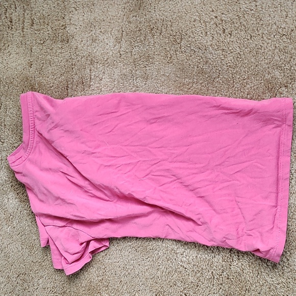 Pinkish-red Yosemite top - Picture 3 of 3